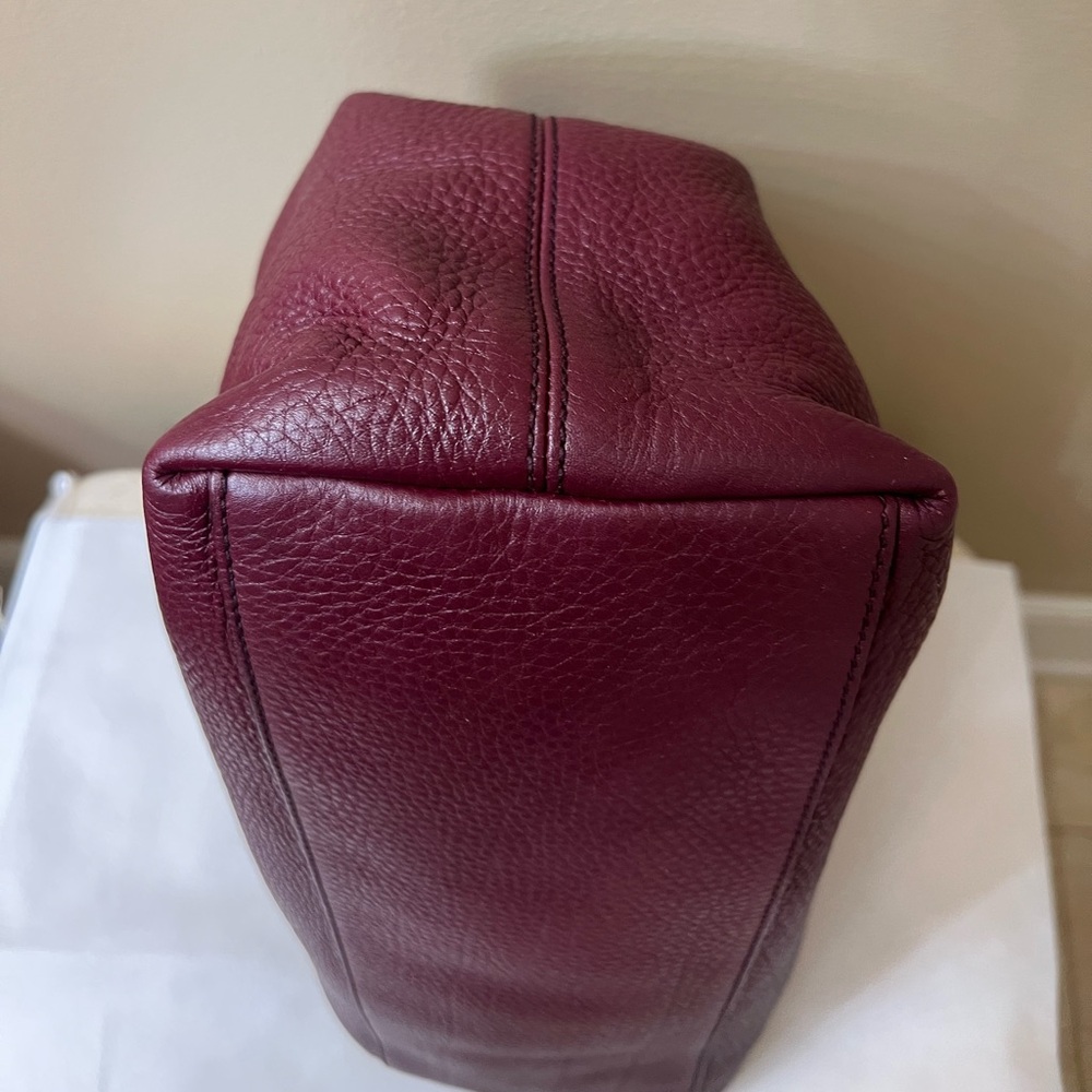 Gucci SoHo Leather 2 Way Bag EUC - Picture 16 of 17